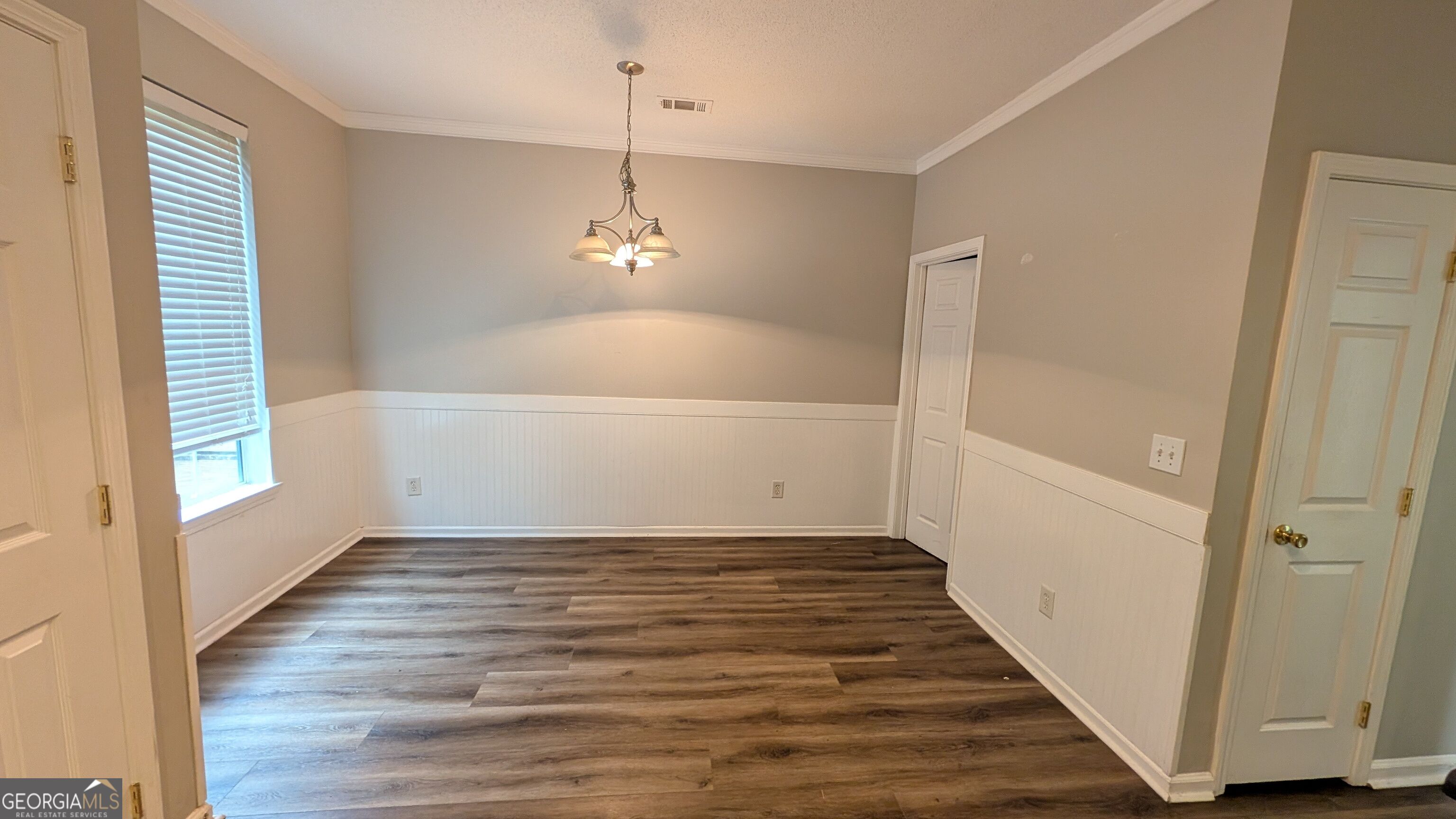 370 Brentwood Drive Property Photo 10
