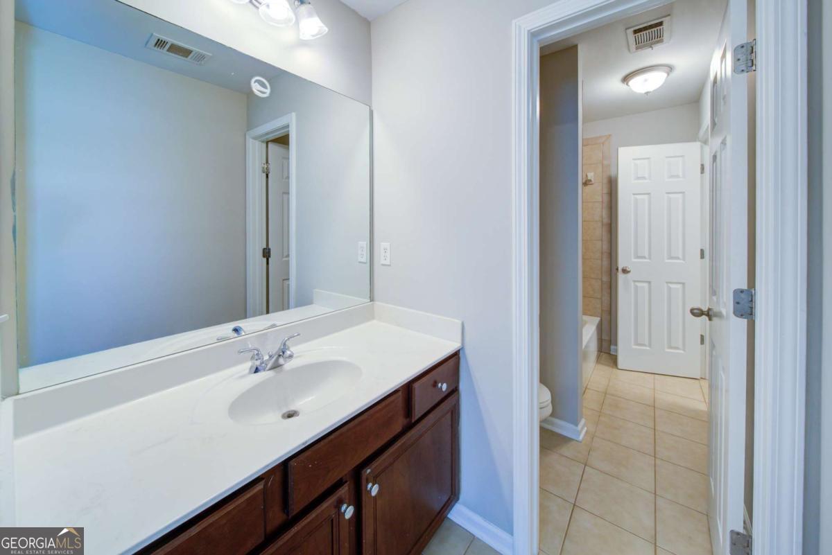 5660 Cascade Trail Property Photo 28