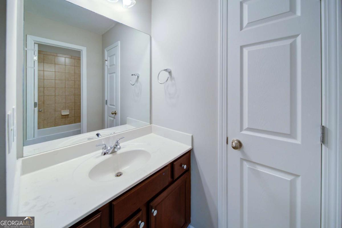 5660 Cascade Trail Property Photo 29