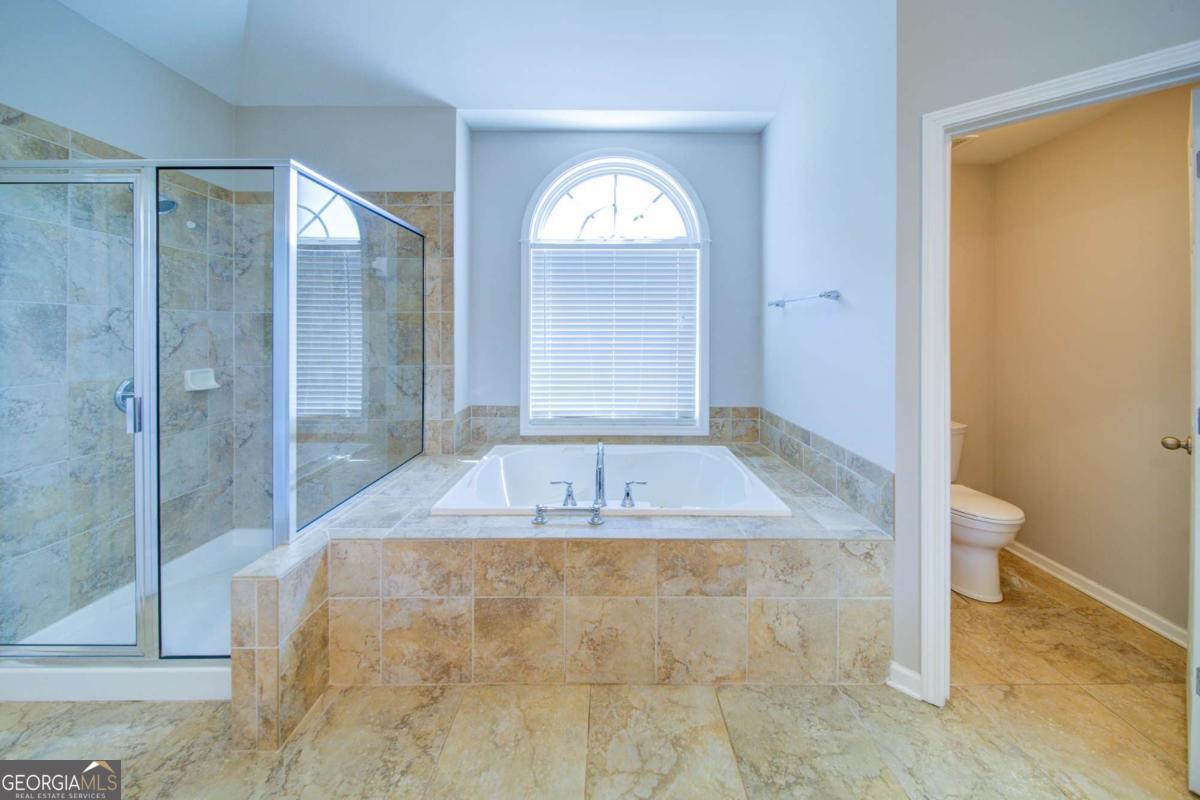 5660 Cascade Trail Property Photo 36