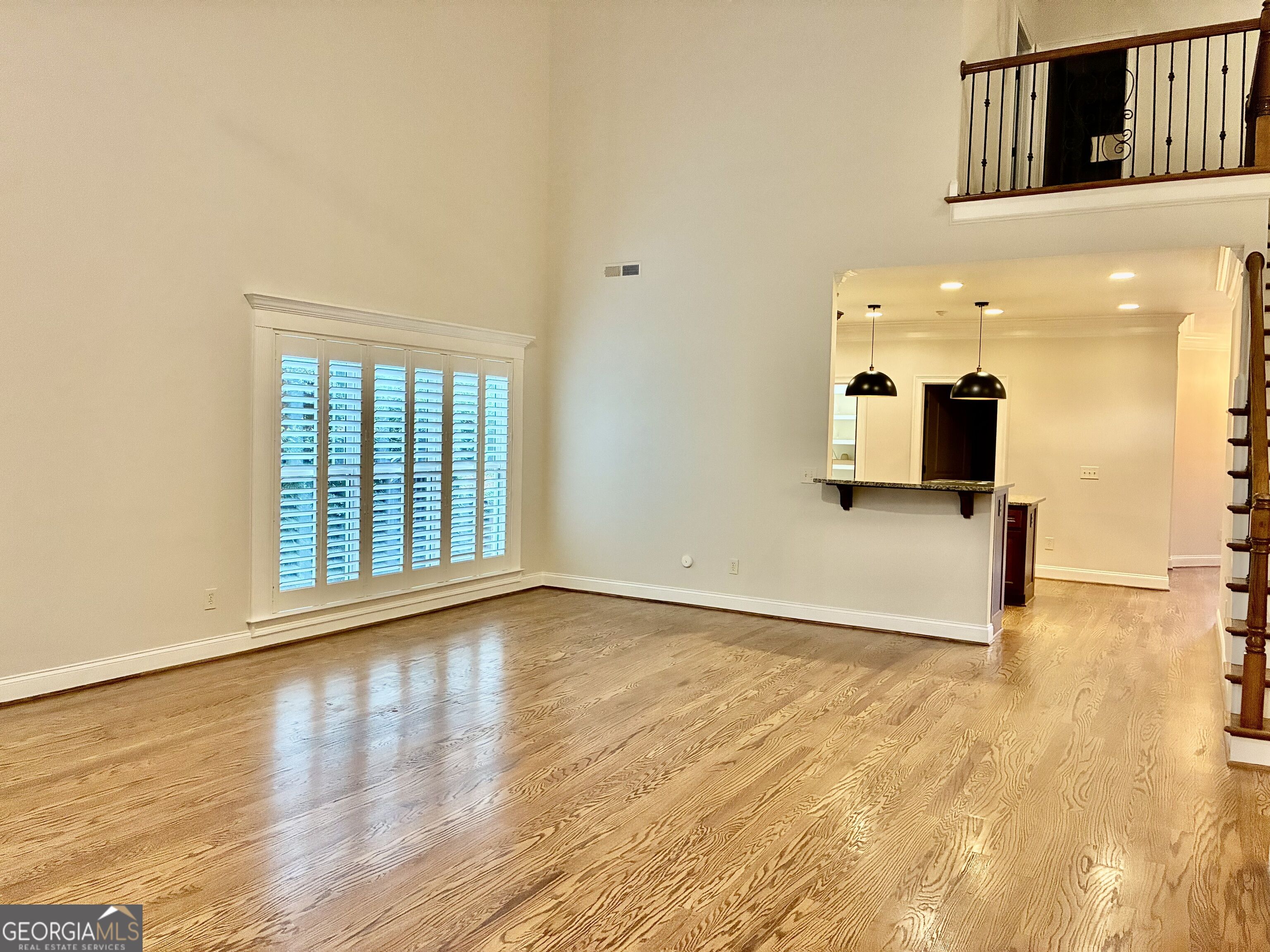 2 Pear Street Property Photo 7