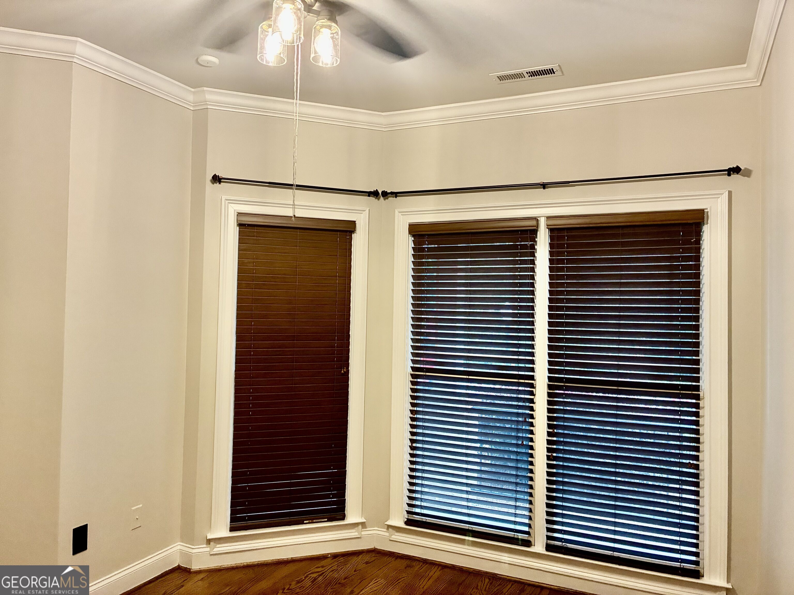 2 Pear Street Property Photo 21