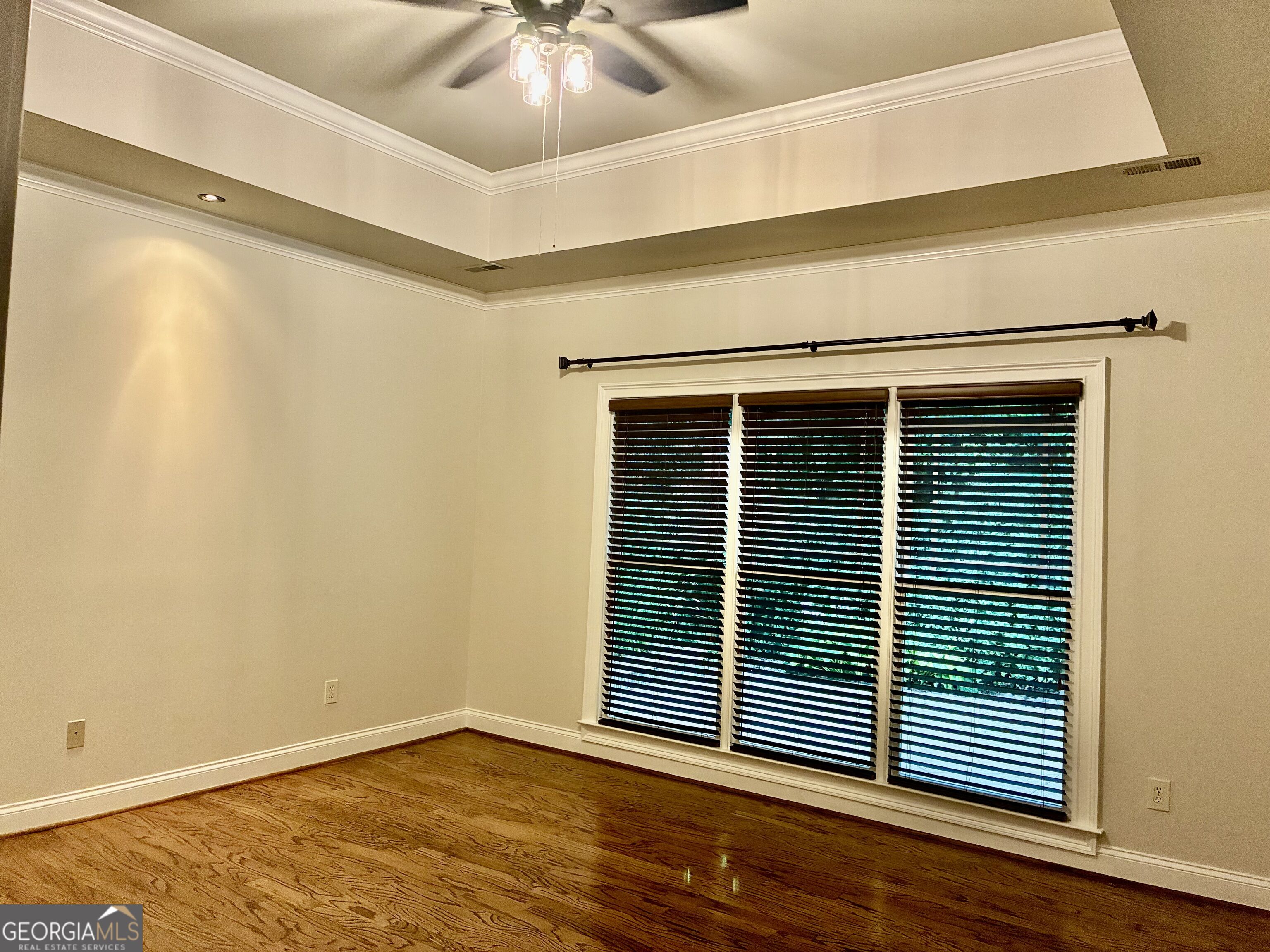 2 Pear Street Property Photo 30