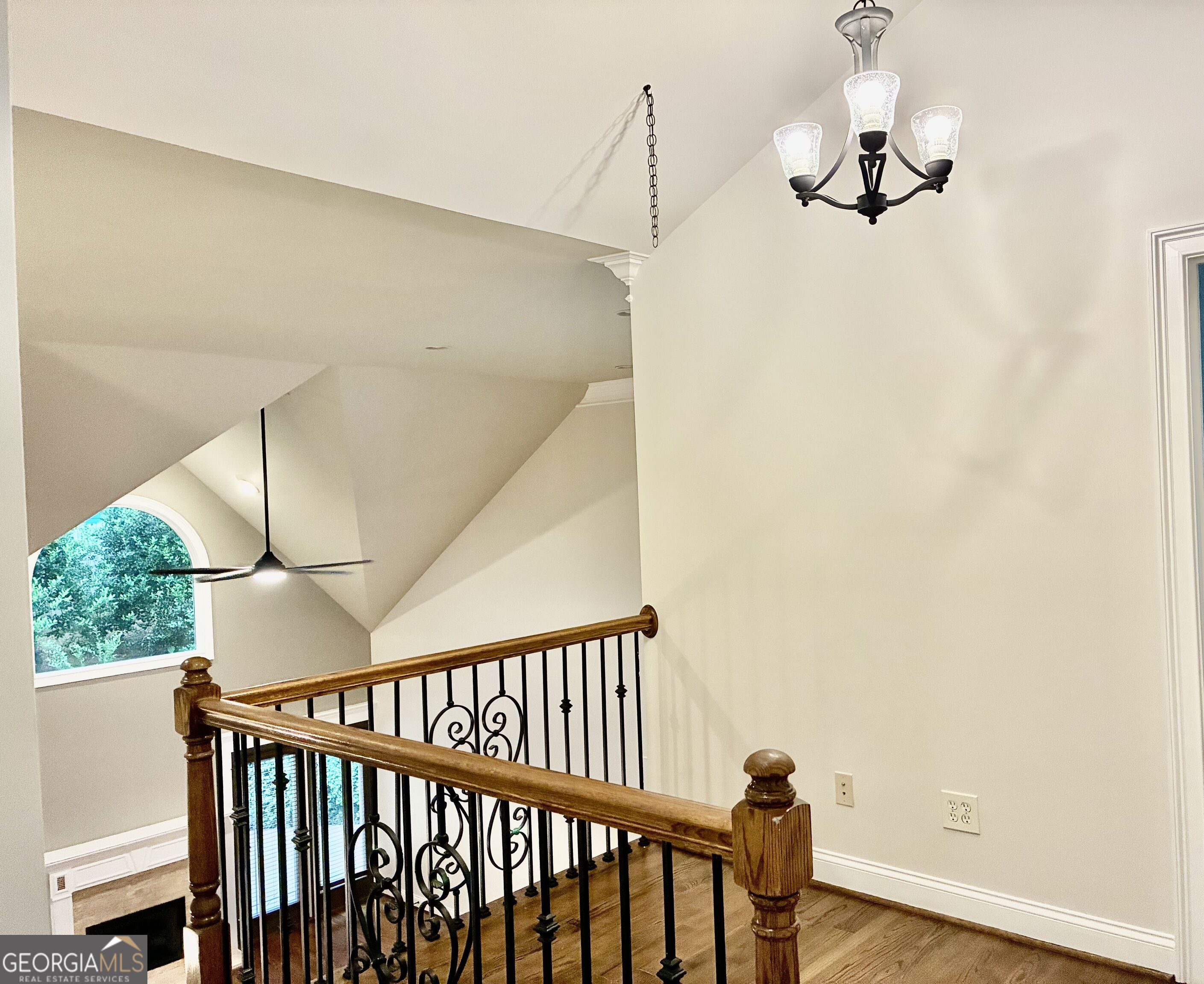 2 Pear Street Property Photo 50
