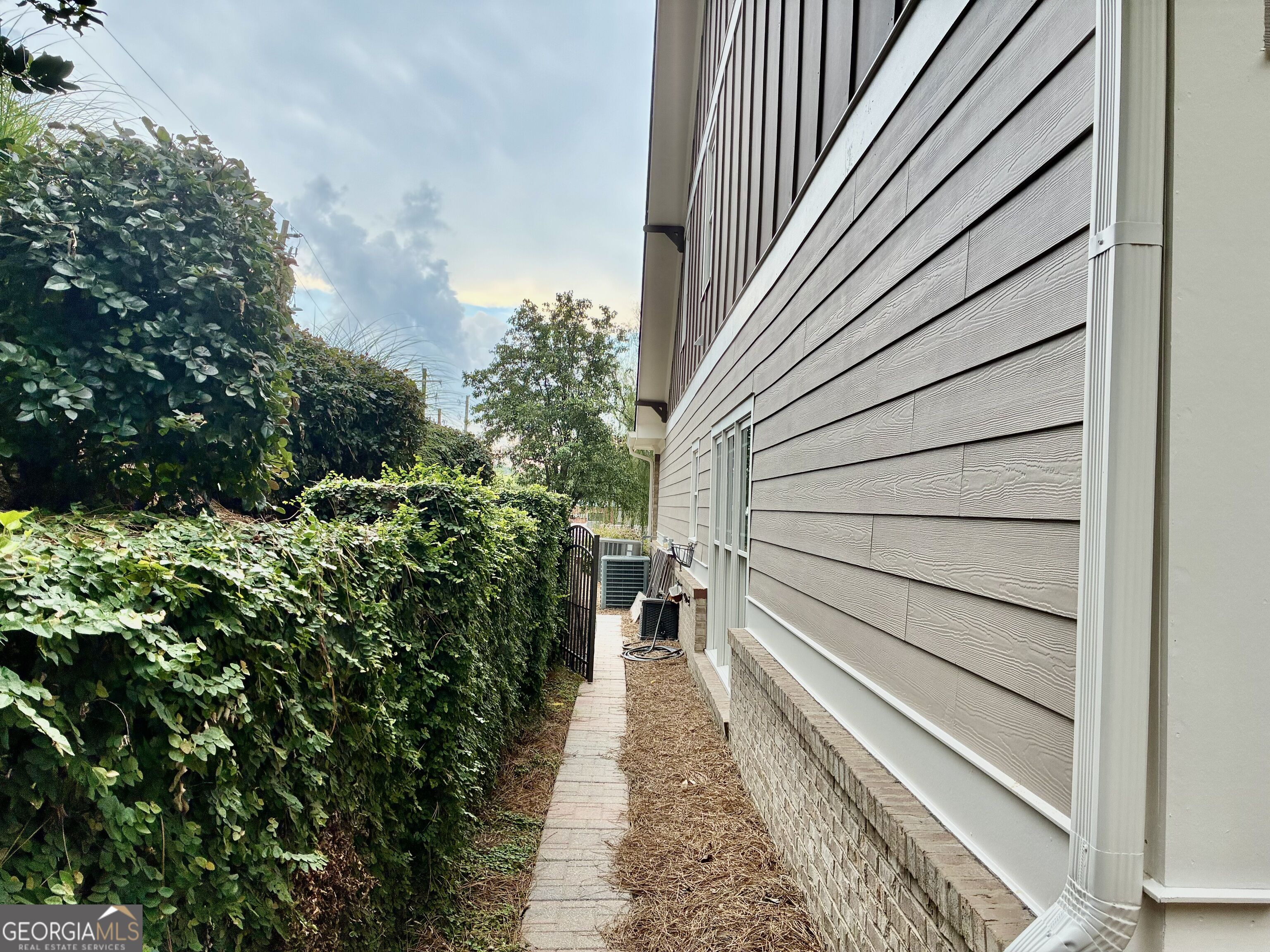 2 Pear Street Property Photo 62