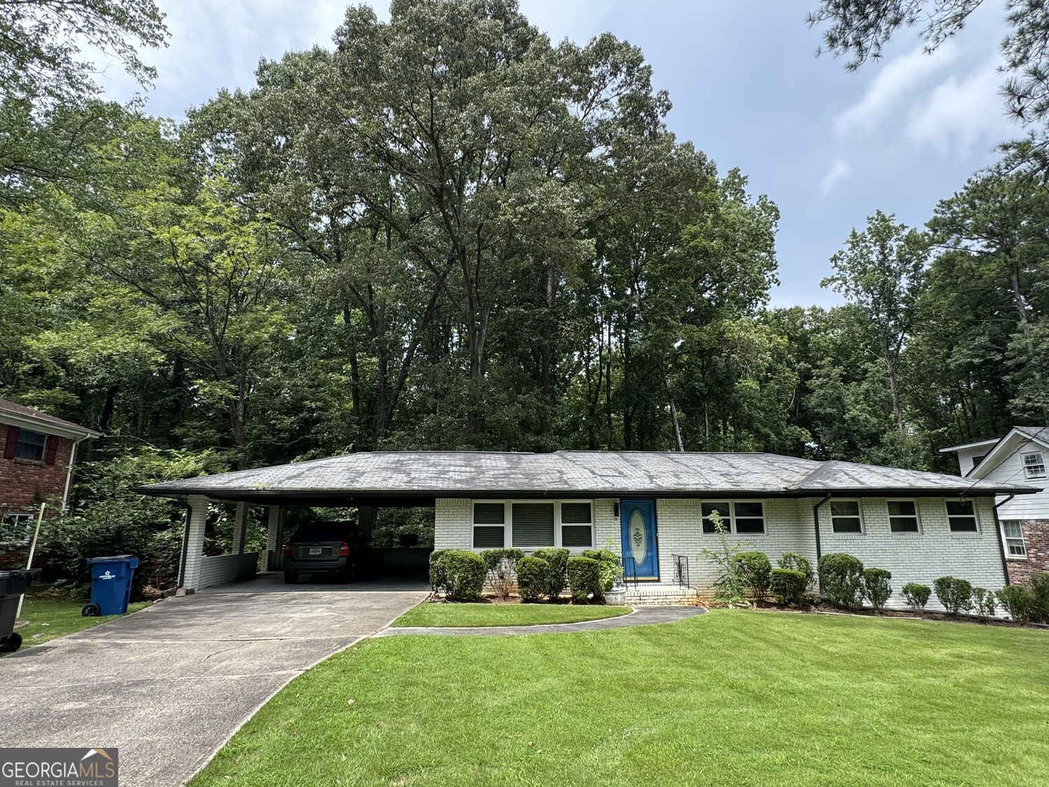 2691 Westchester Drive Property Photo 1