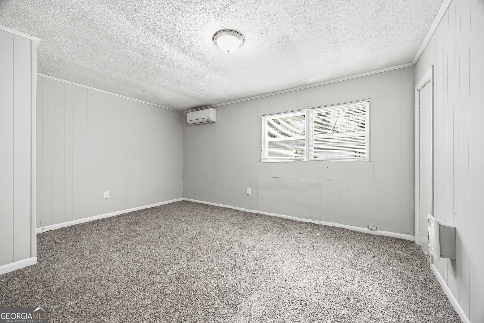 2844 Shamrock Lane Property Photo 7