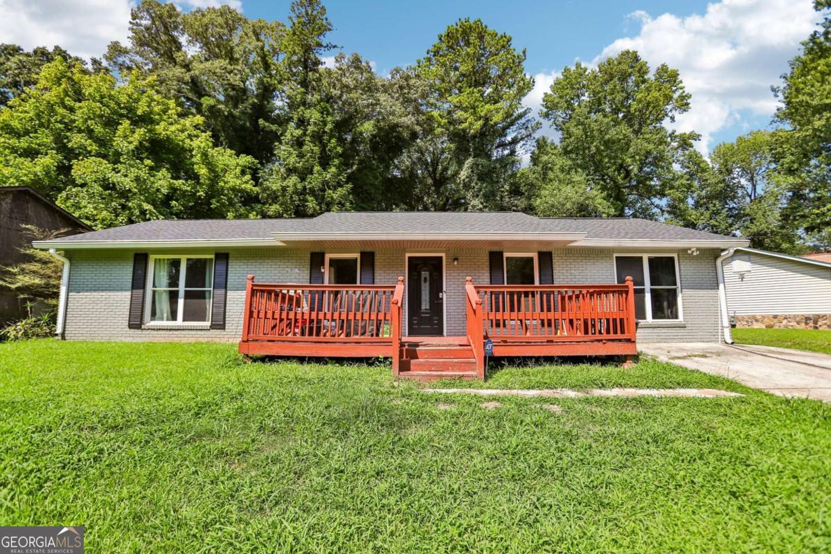 201 Meadowlark Lane Property Photo 1