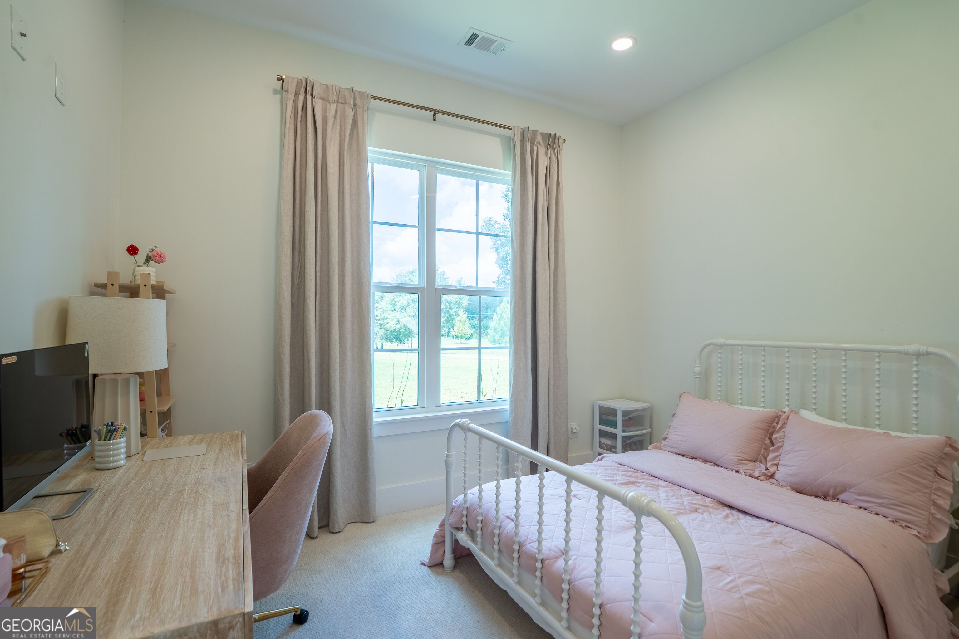 860 W Ridgeway Road Property Photo 30