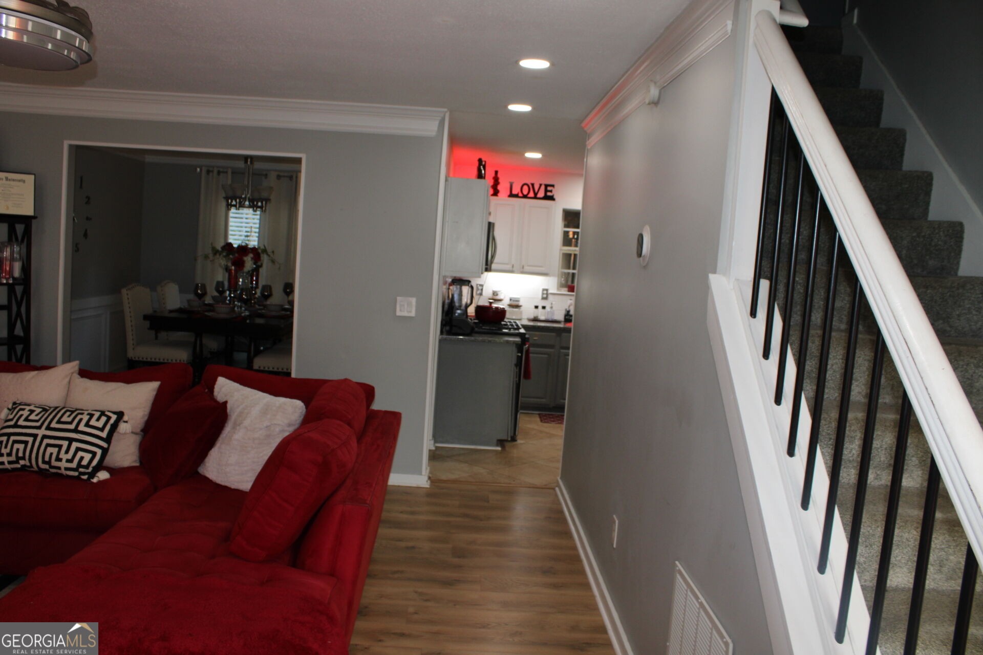 513 Scott Circle Property Photo 5