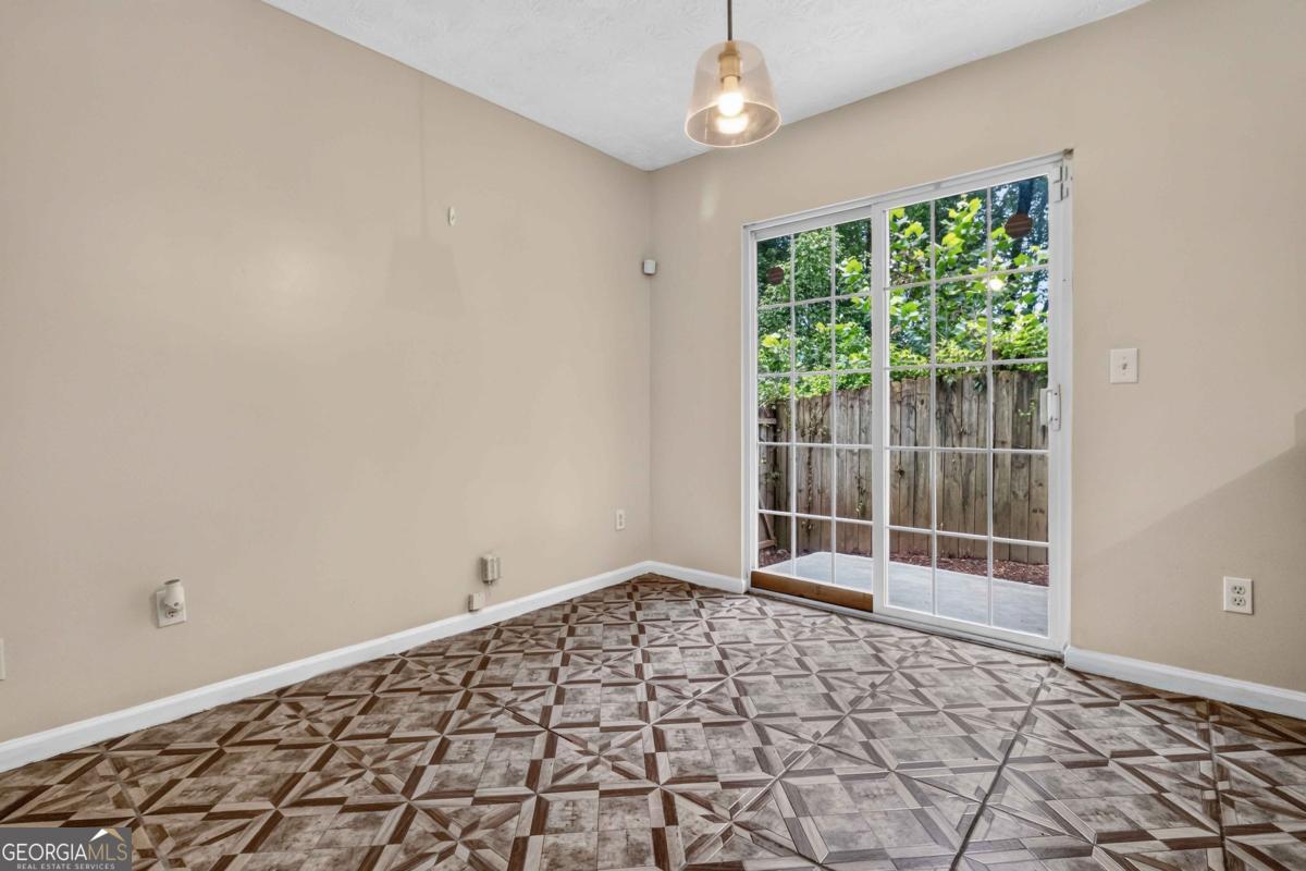 3011 Fields Drive Property Photo 8