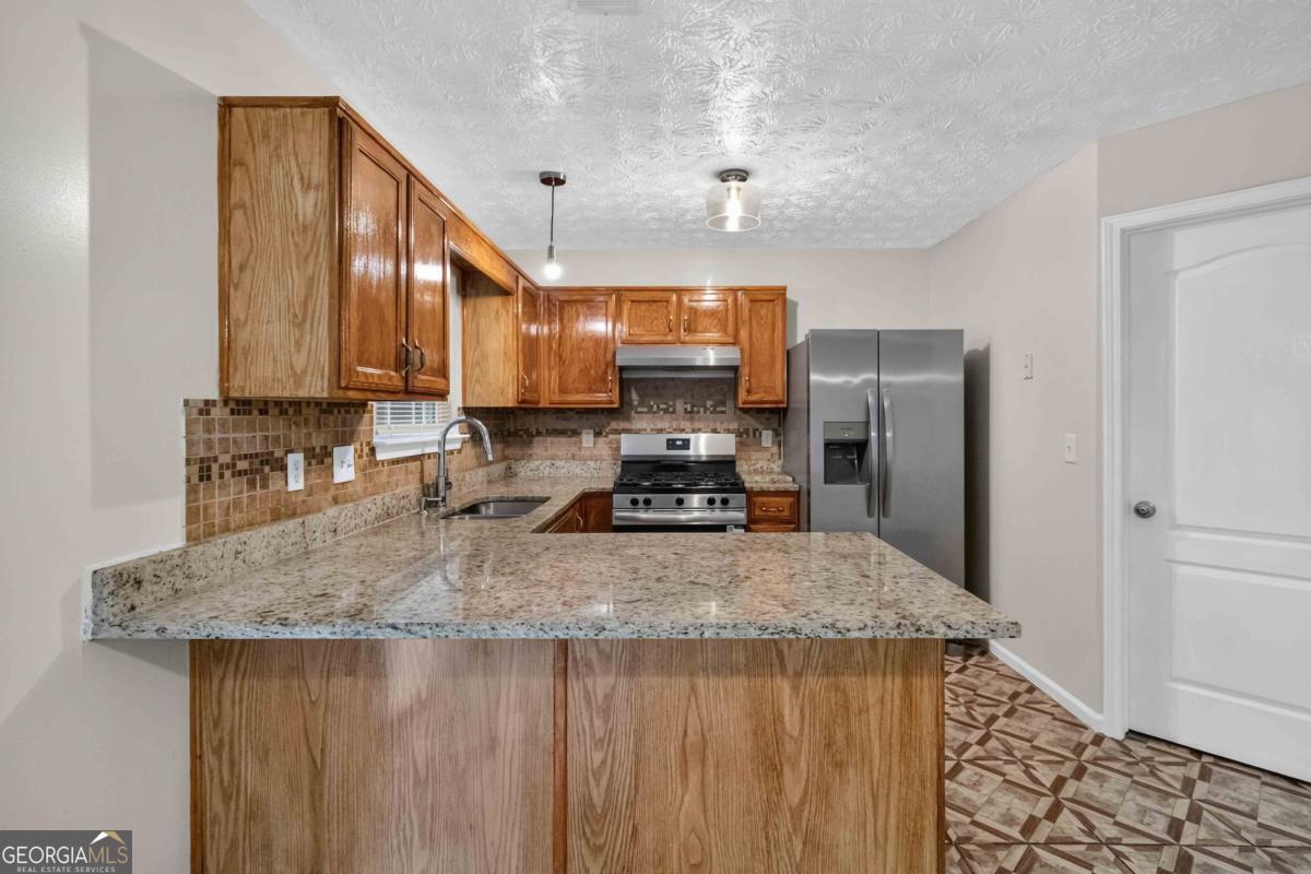 3011 Fields Drive Property Photo 10
