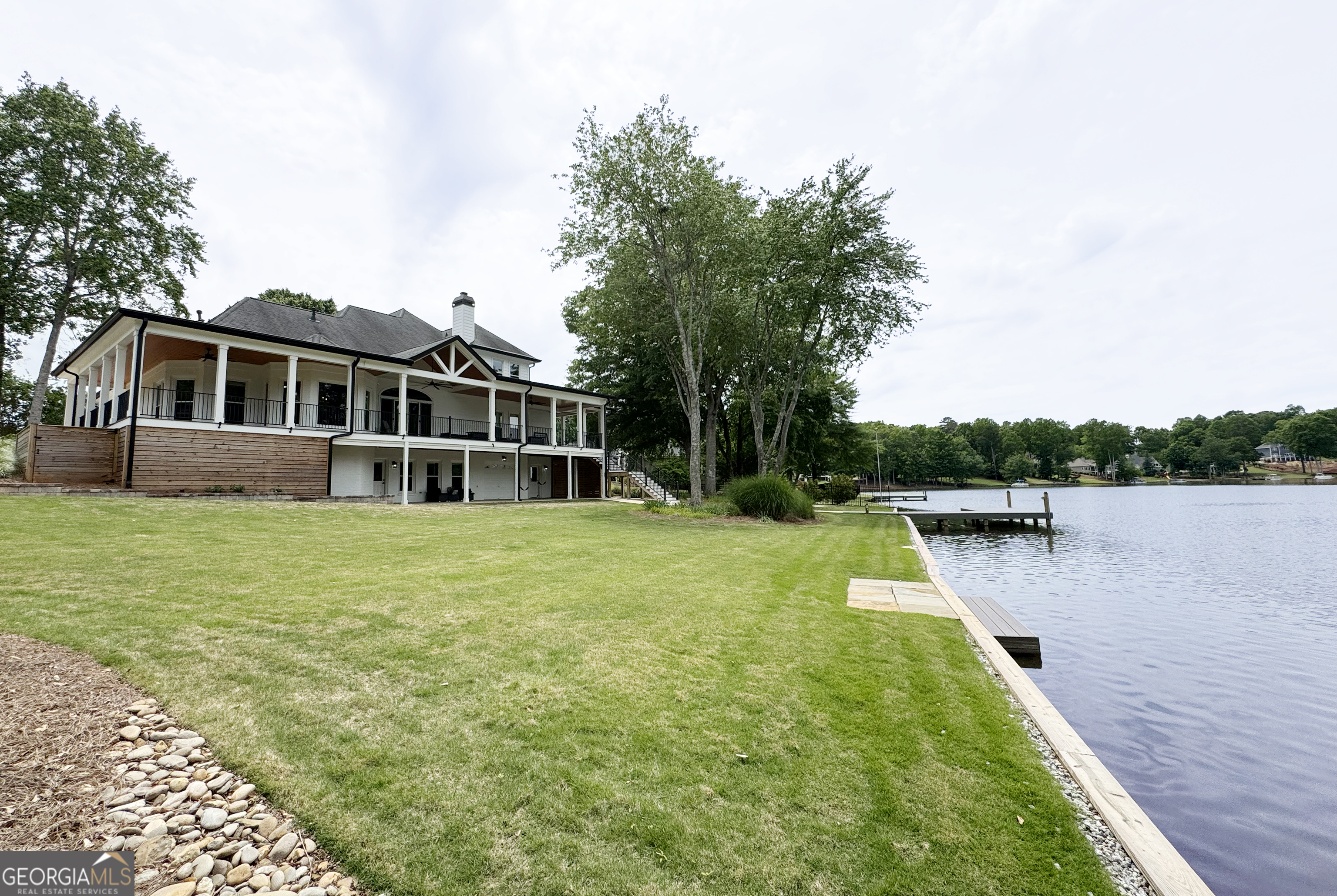 145 Bay Drive Property Photo 10