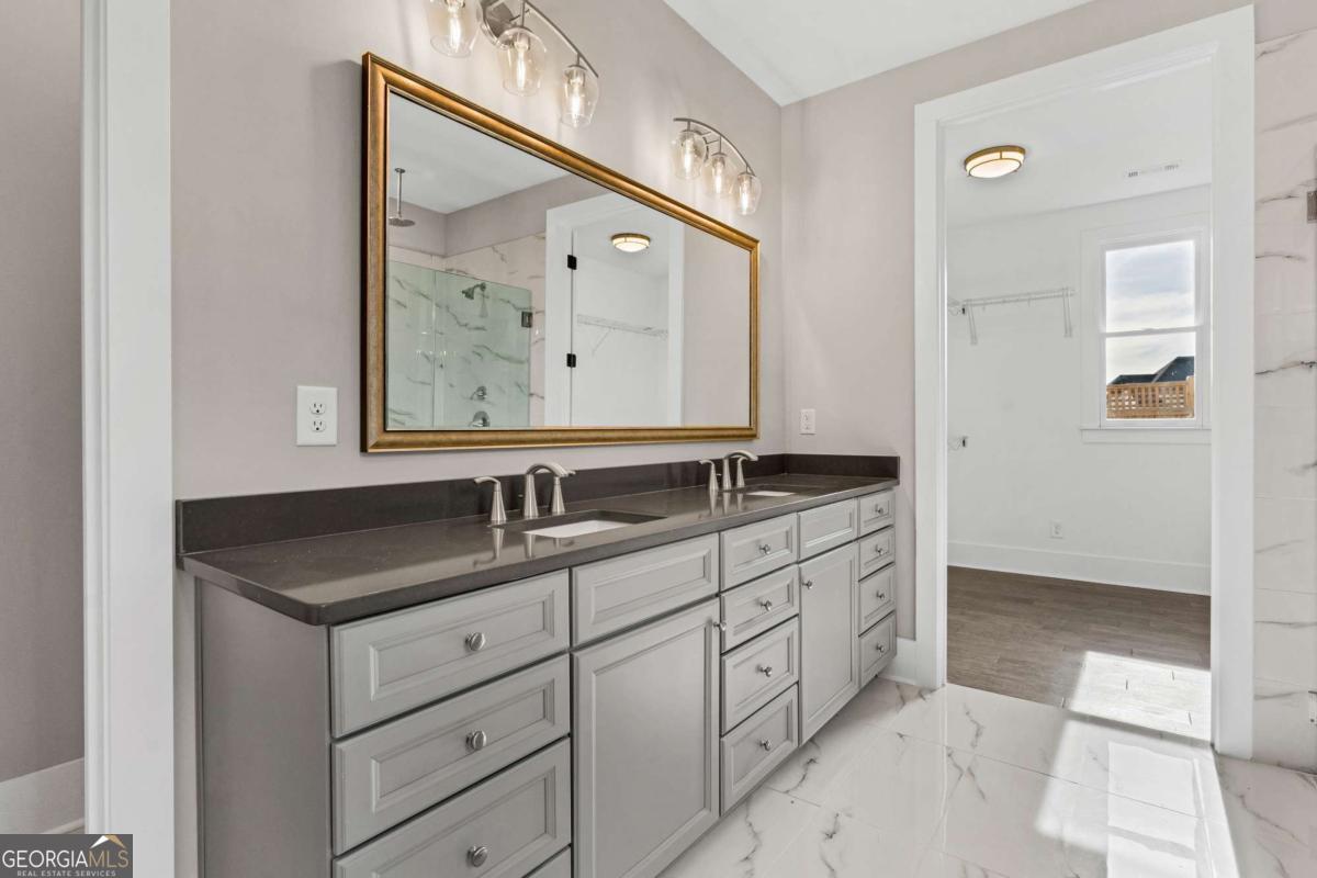 1360 Flora Drive Property Photo 41