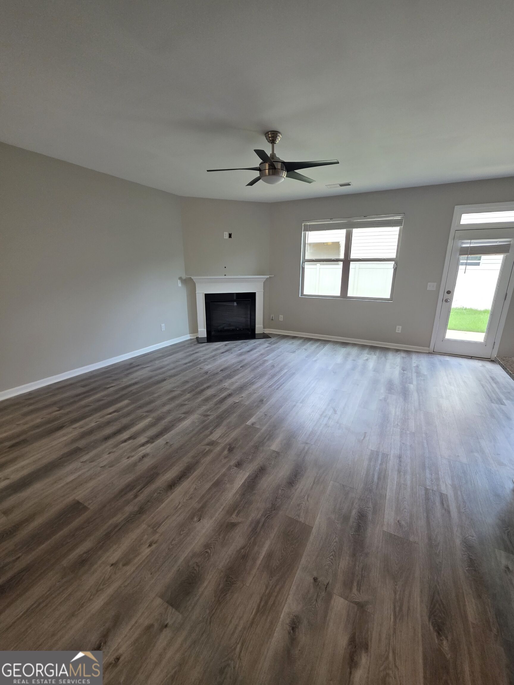 11760 Lovejoy Crossing Boulevard Property Photo 12