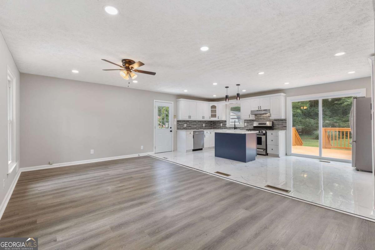 2531 Falcon Ridge Drive Property Photo 4