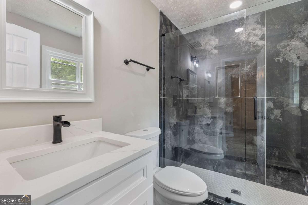 2531 Falcon Ridge Drive Property Photo 17
