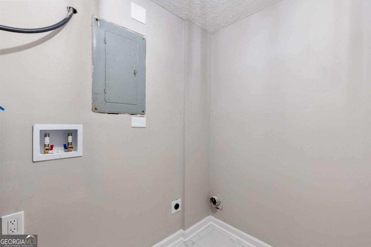 2531 Falcon Ridge Drive Property Photo 19