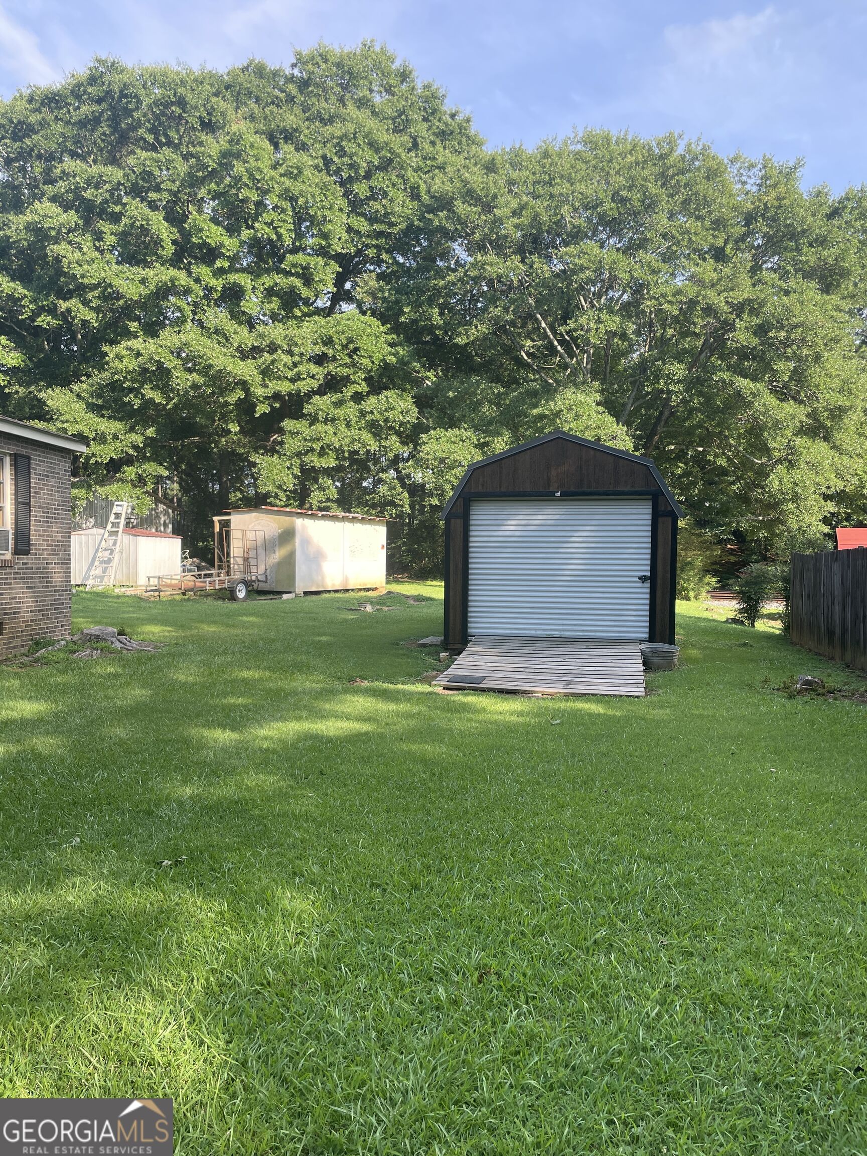 5911 Church Street Property Photo 6