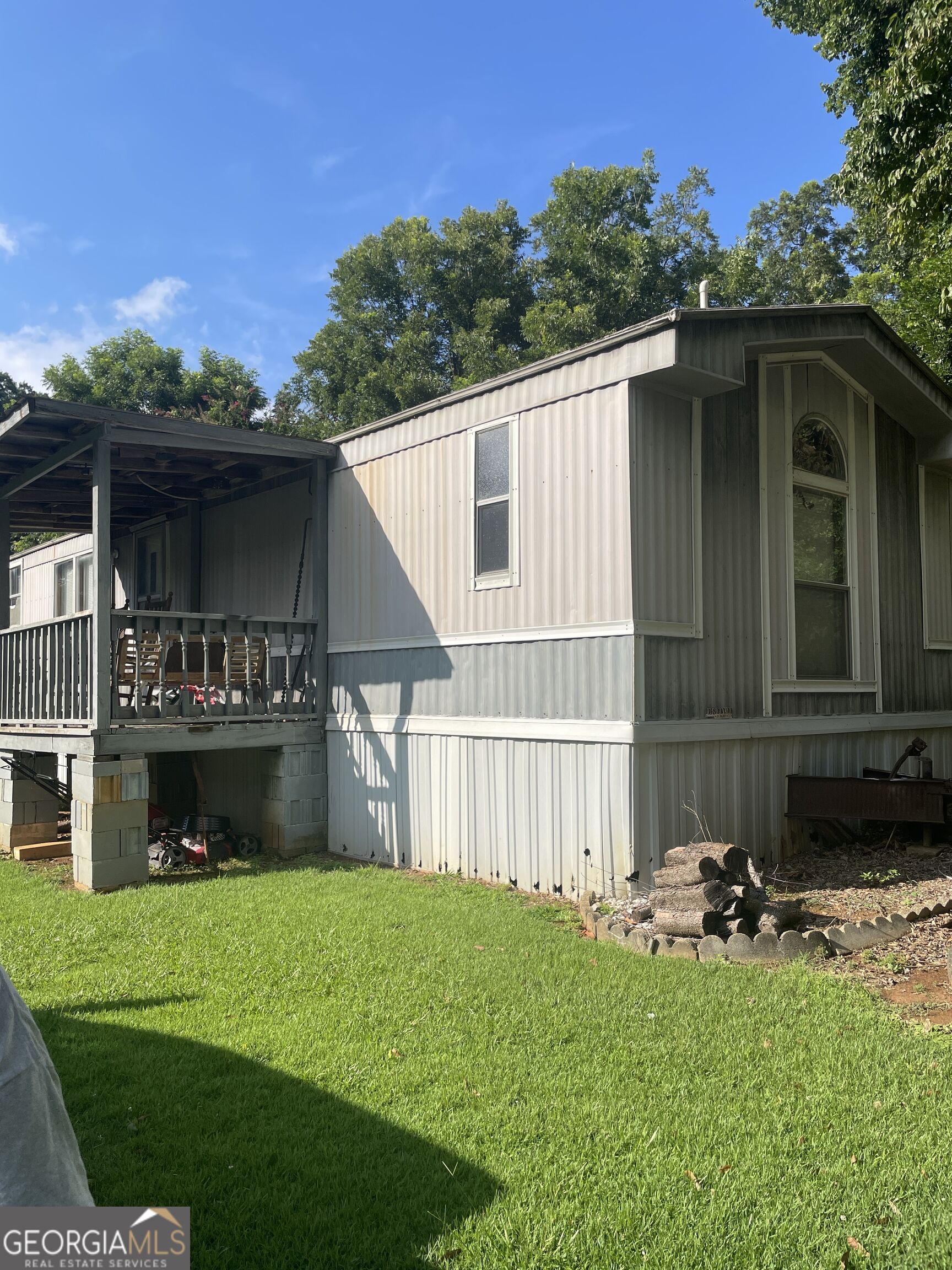 5911 Church Street Property Photo 11