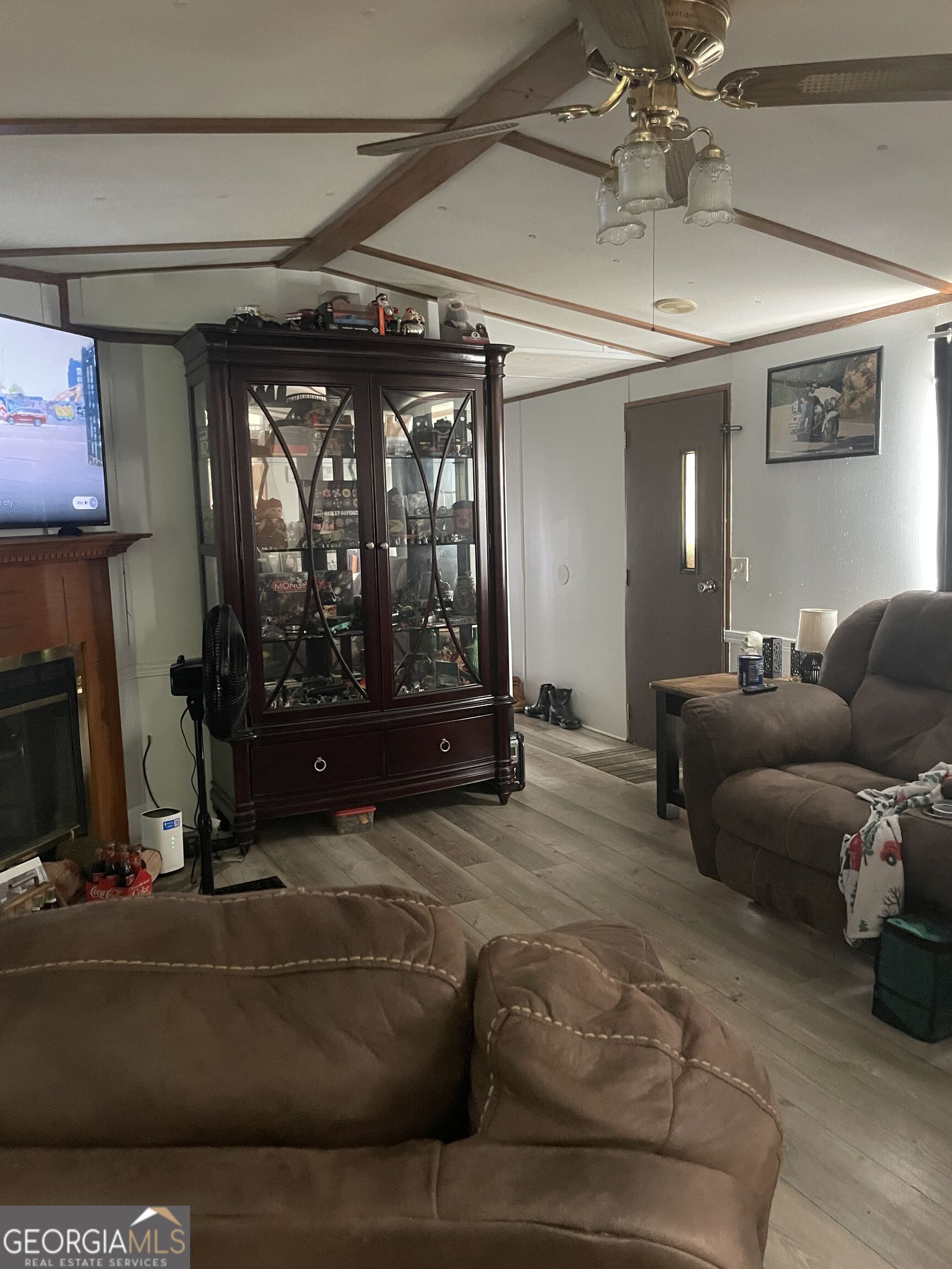 5911 Church Street Property Photo 14