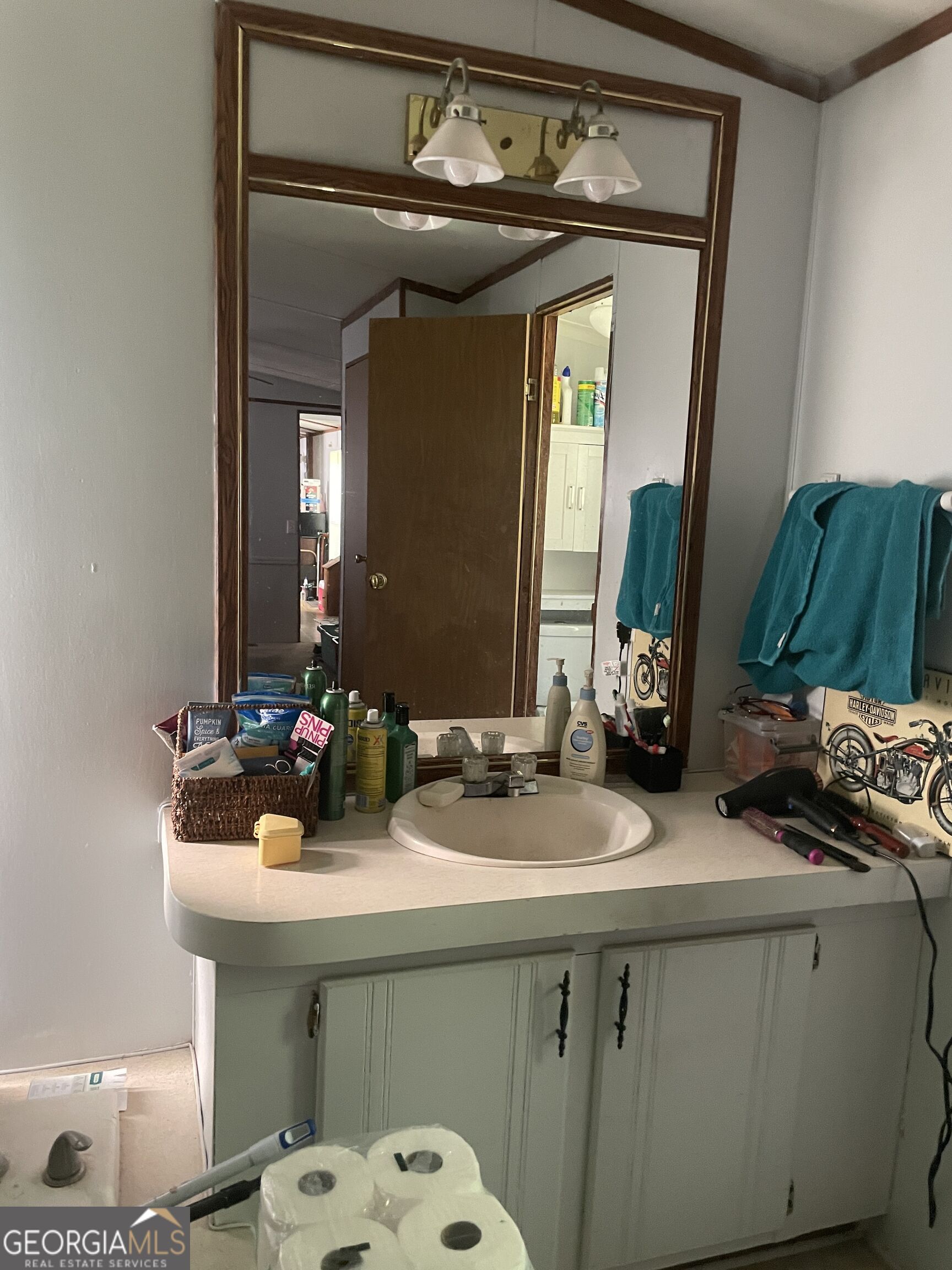 5911 Church Street Property Photo 27