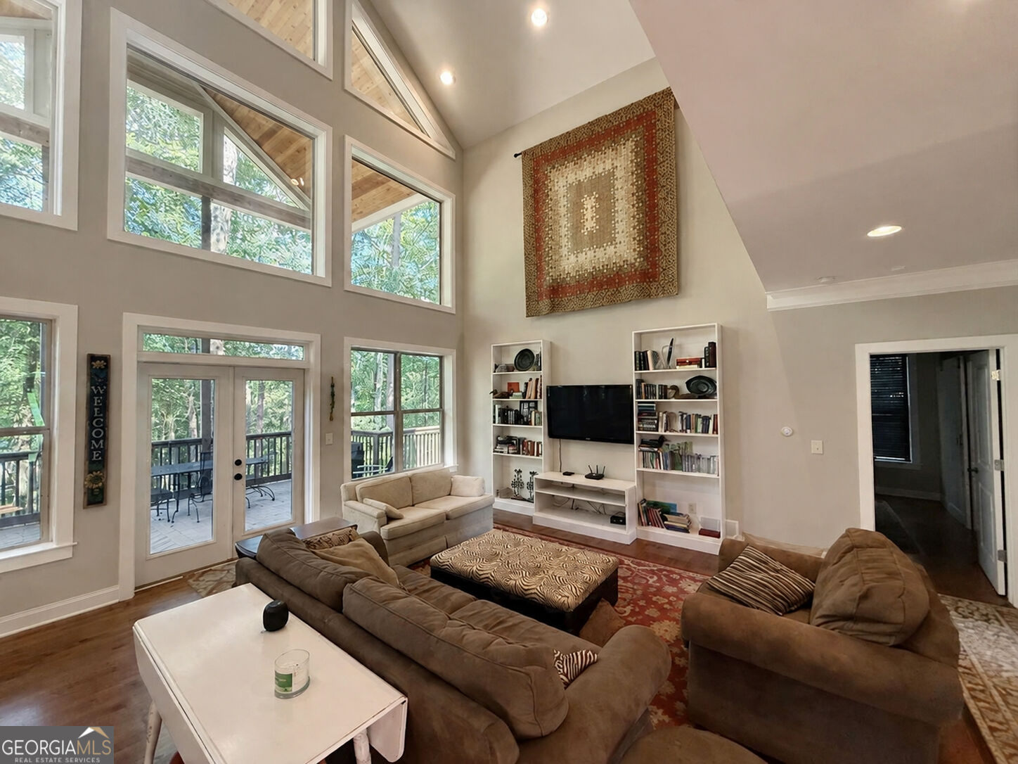 970 Lakeshore Road Property Photo 12