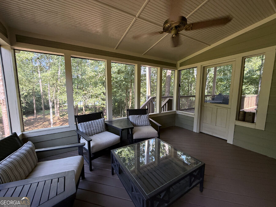 970 Lakeshore Road Property Photo 15