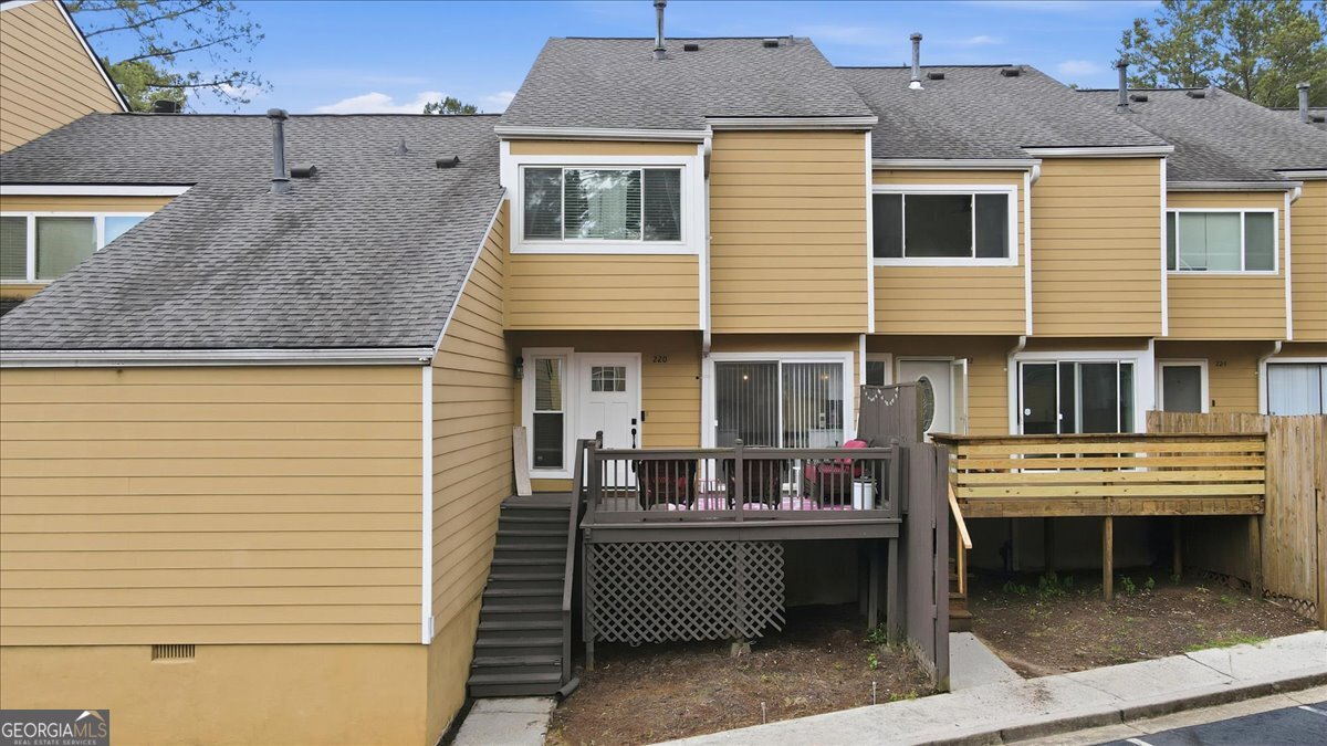 220 Yuba Walk