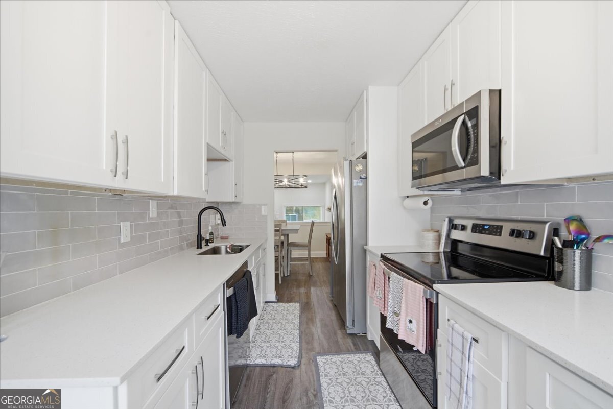 220 Yuba Walk Property Photo 10