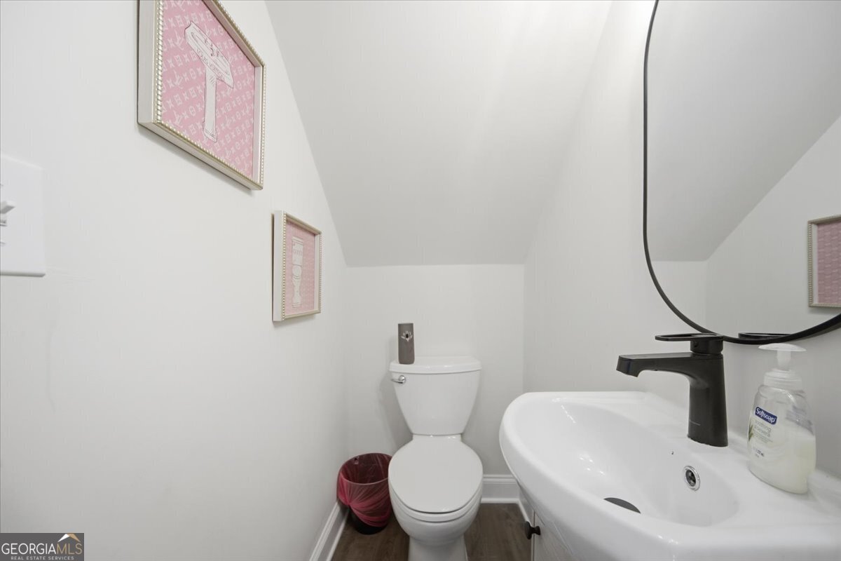 220 Yuba Walk Property Photo 13