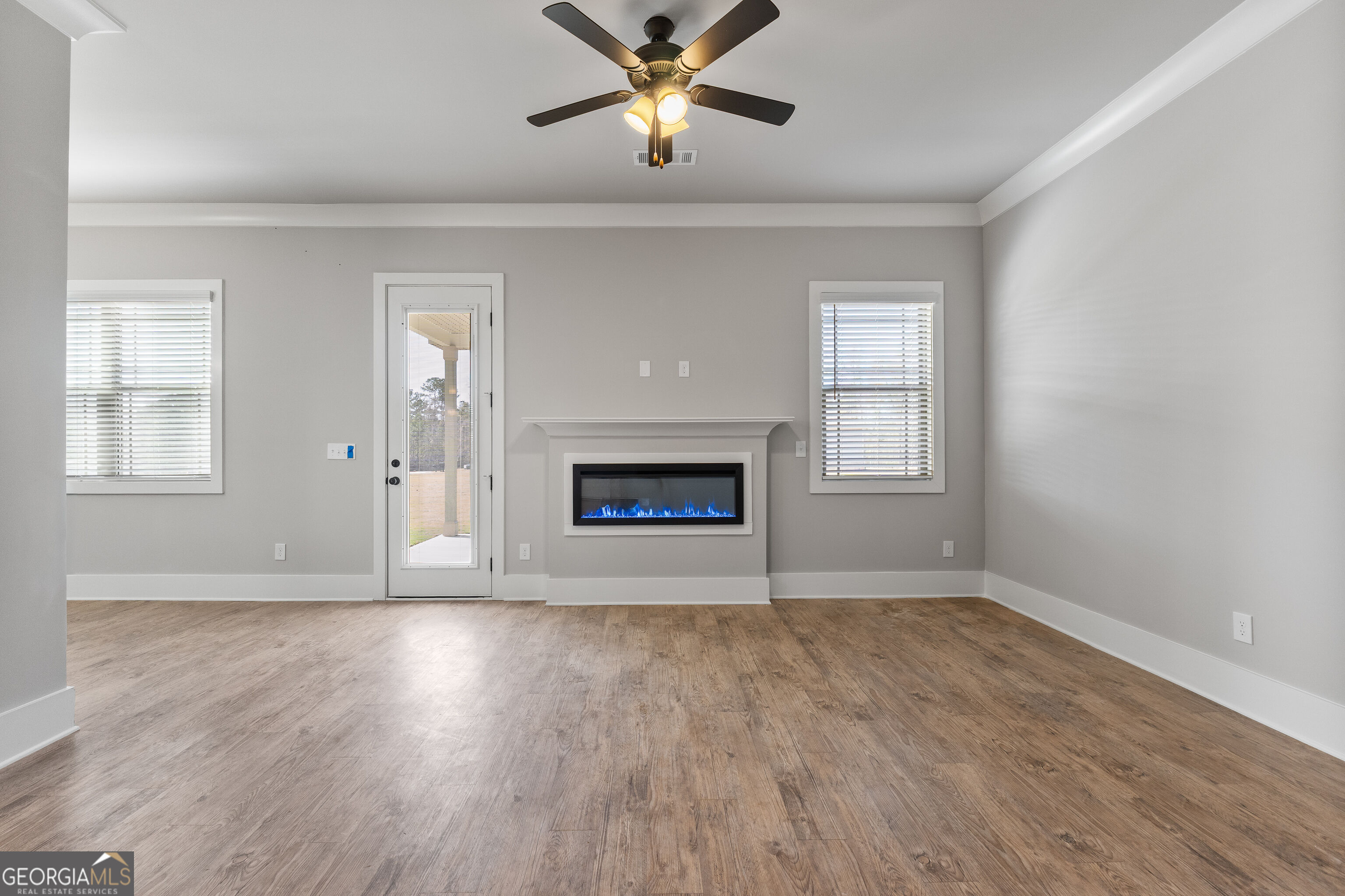1746 Cardinal Drive Property Photo 2