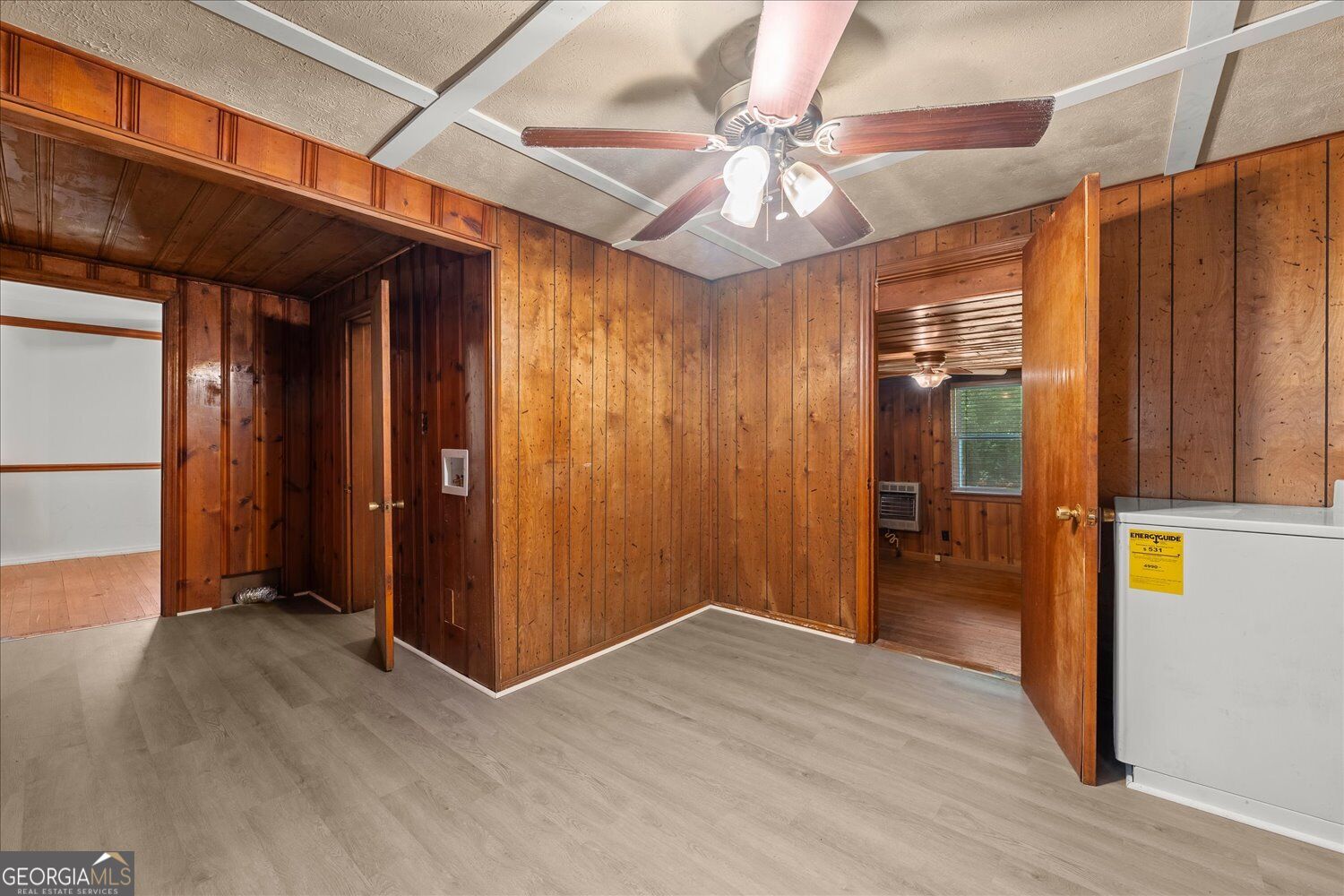 222 Grove Street Property Photo 6
