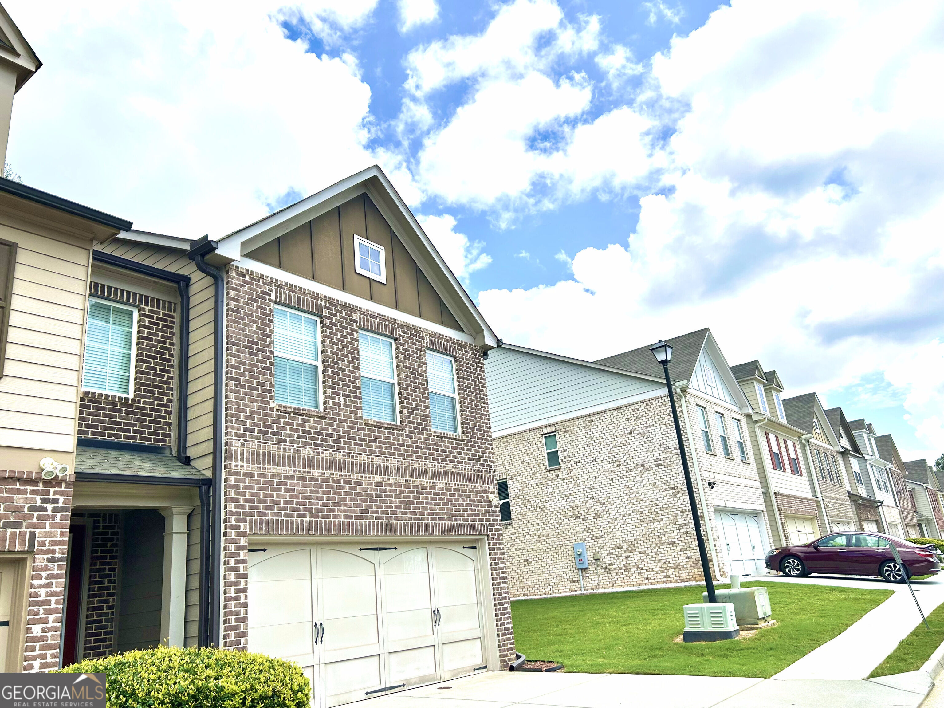 3255 Clear View Drive Property Photo 1
