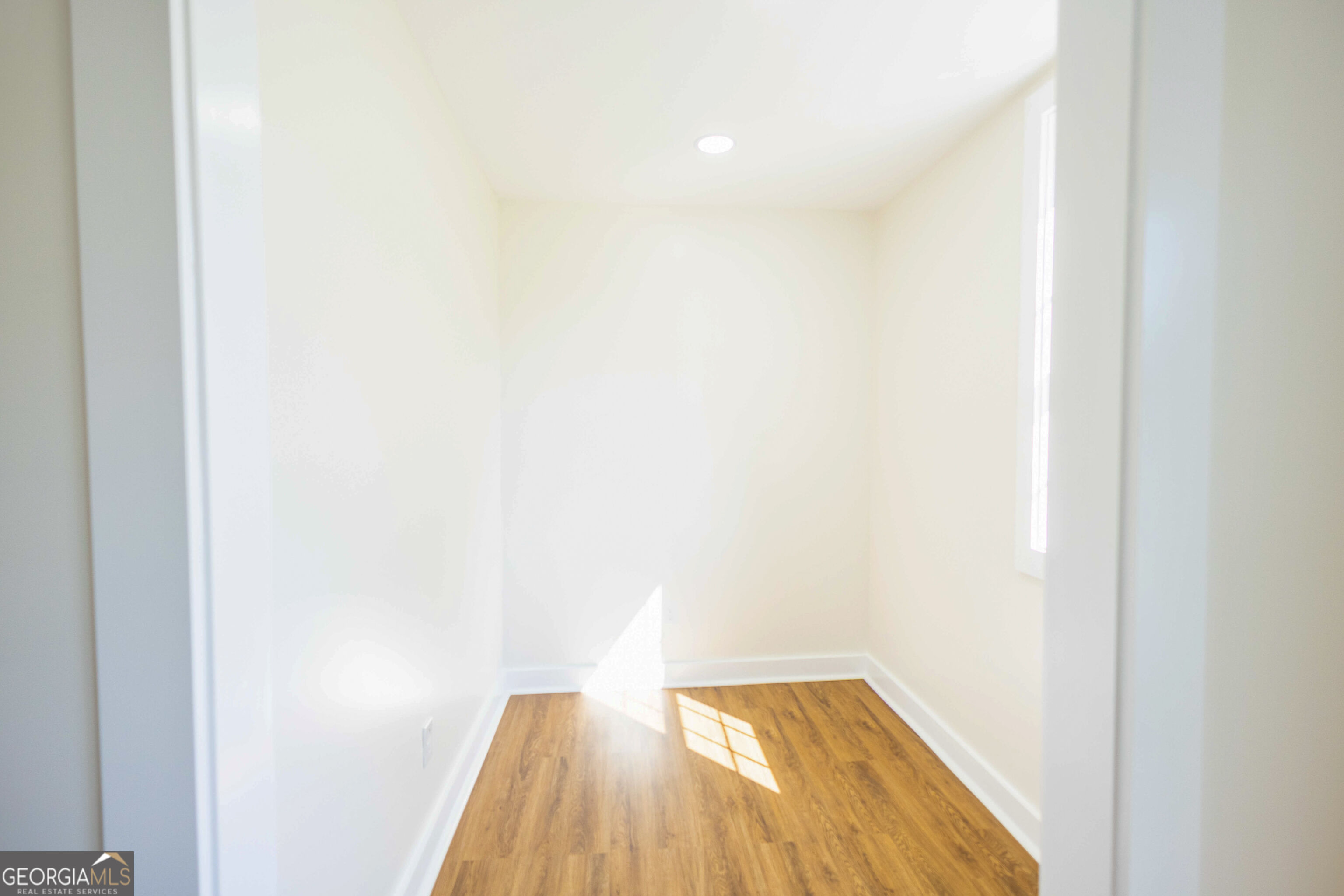 190 Cedar Pond Road Property Photo 13