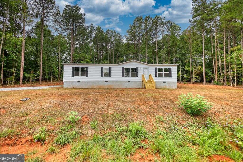 230 Thomas Drive Property Photo 8