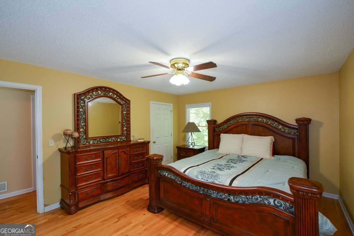 41 Clark Station Road Property Photo 6