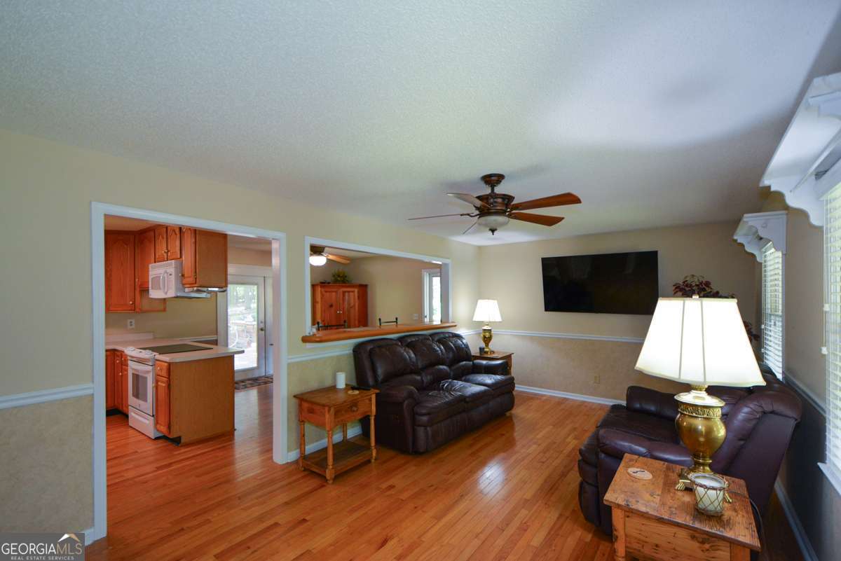 41 Clark Station Road Property Photo 10