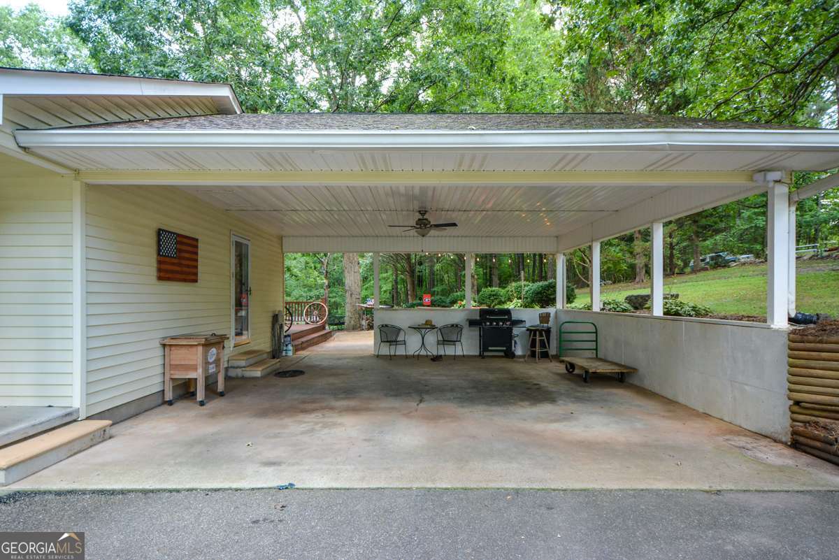 41 Clark Station Road Property Photo 12