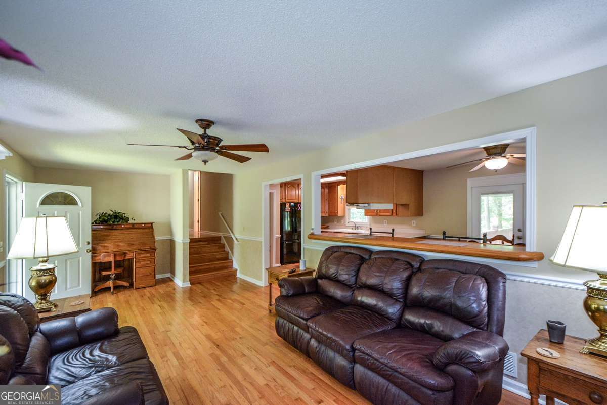 41 Clark Station Road Property Photo 25