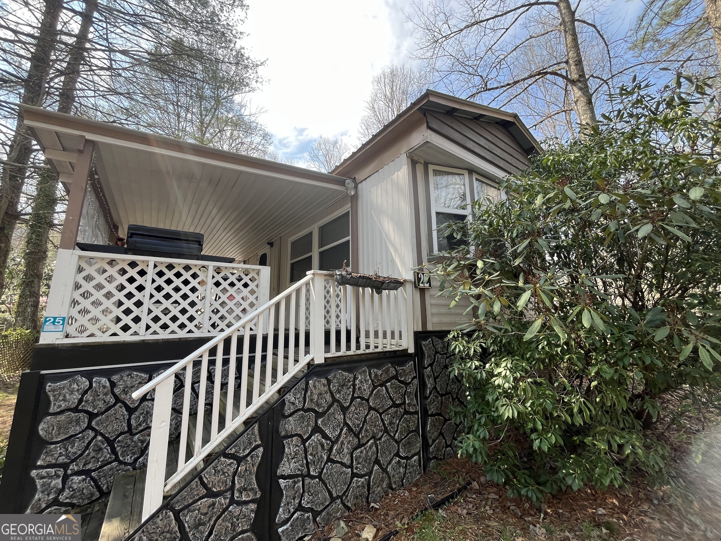 22 Leisure Woods Circle Property Photo 1