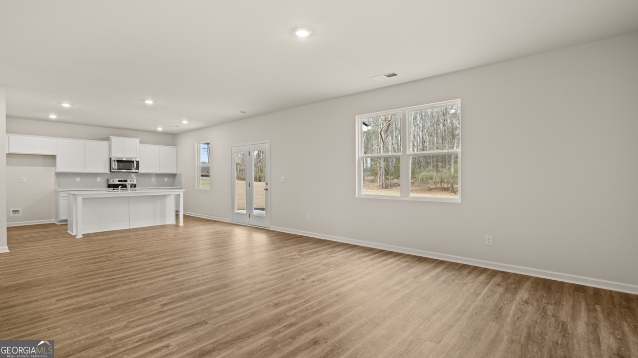 195 Elsa Court Property Photo 13