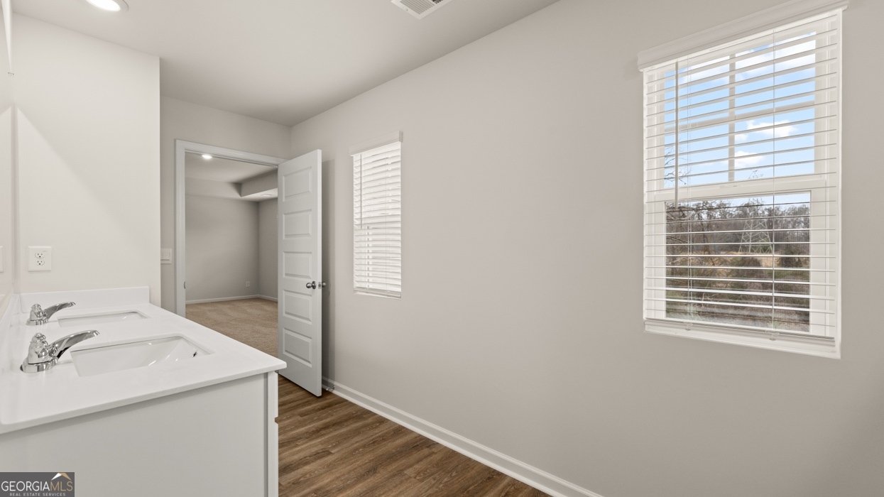 195 Elsa Court Property Photo 19