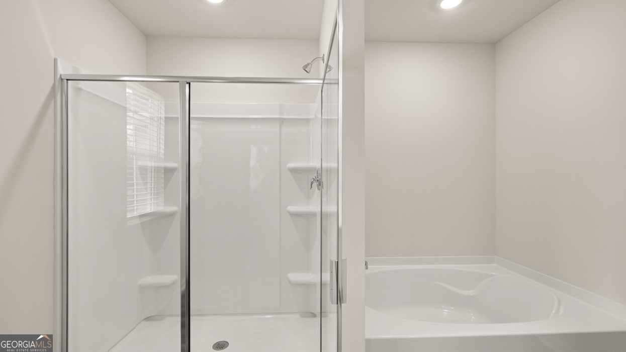 195 Elsa Court Property Photo 20