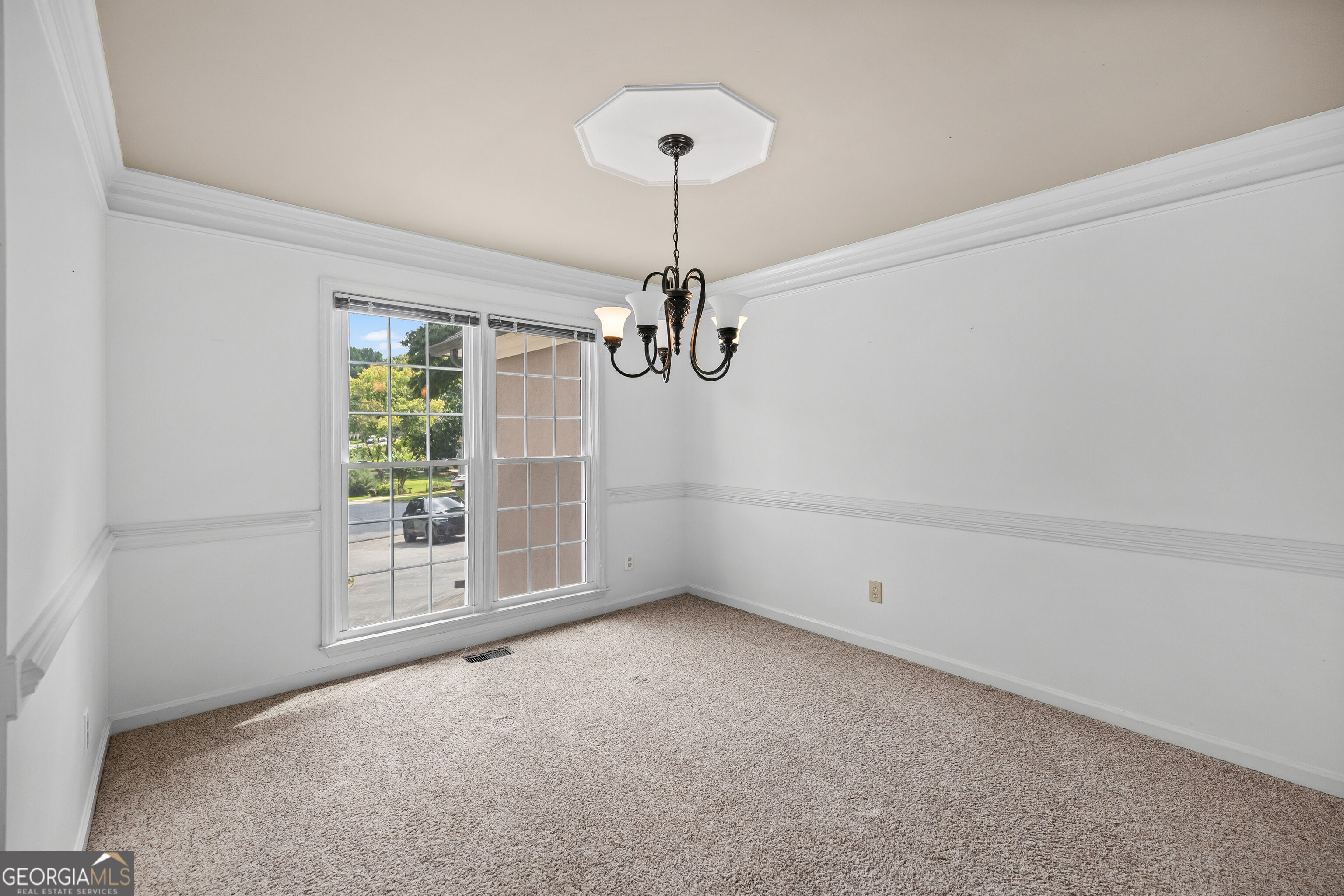 6023 Wyndham Woods Drive Property Photo 8