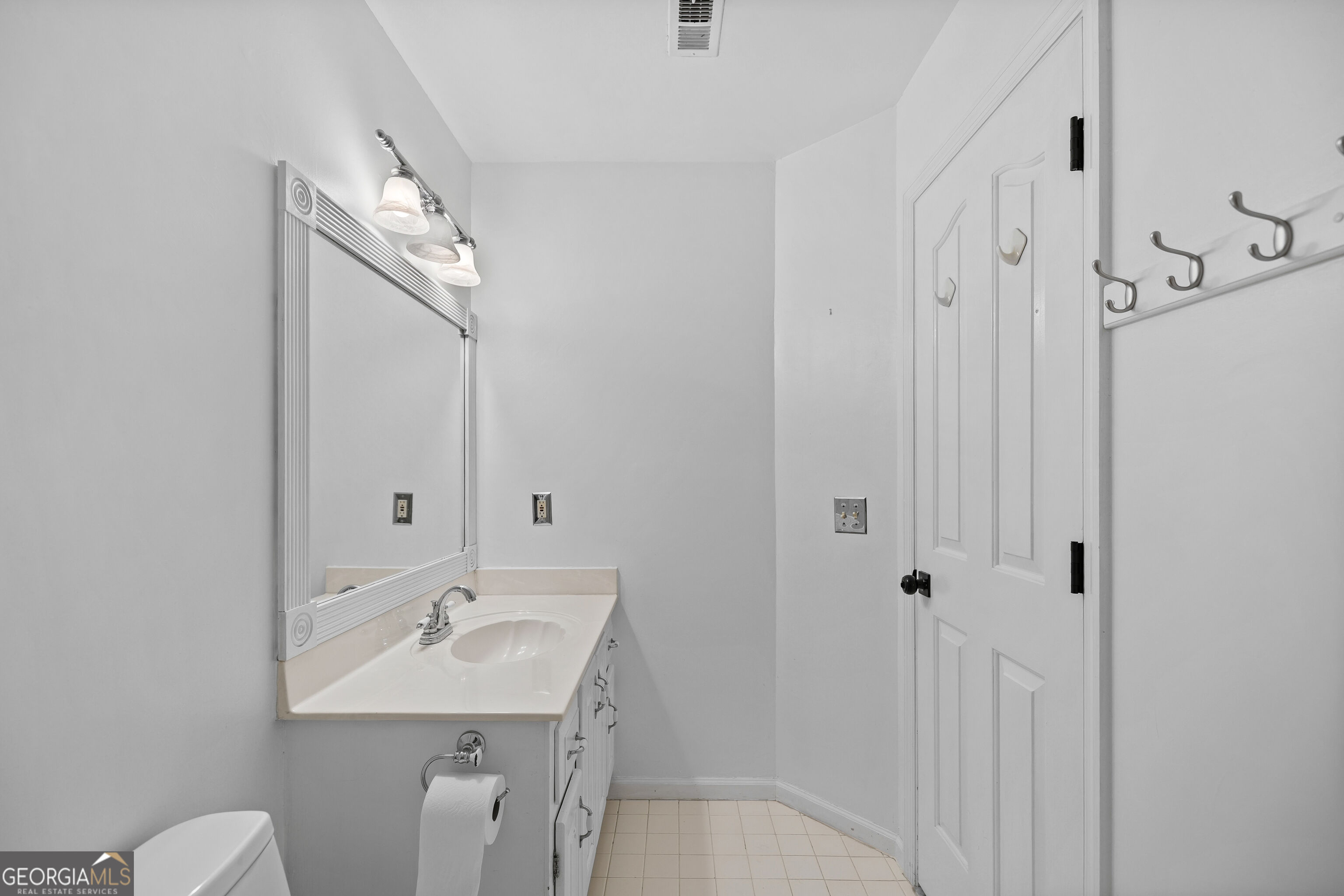 6023 Wyndham Woods Drive Property Photo 18