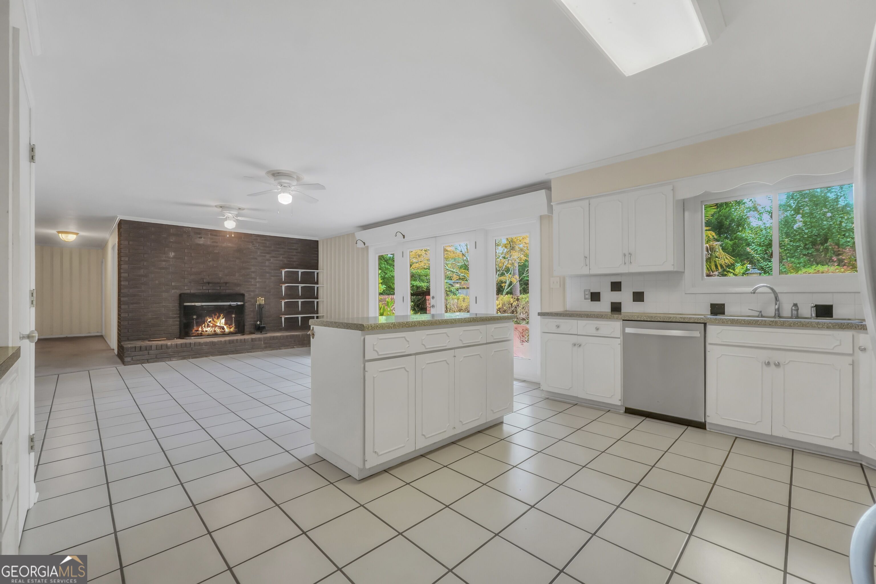 104 Woodlawn Place Property Photo 24