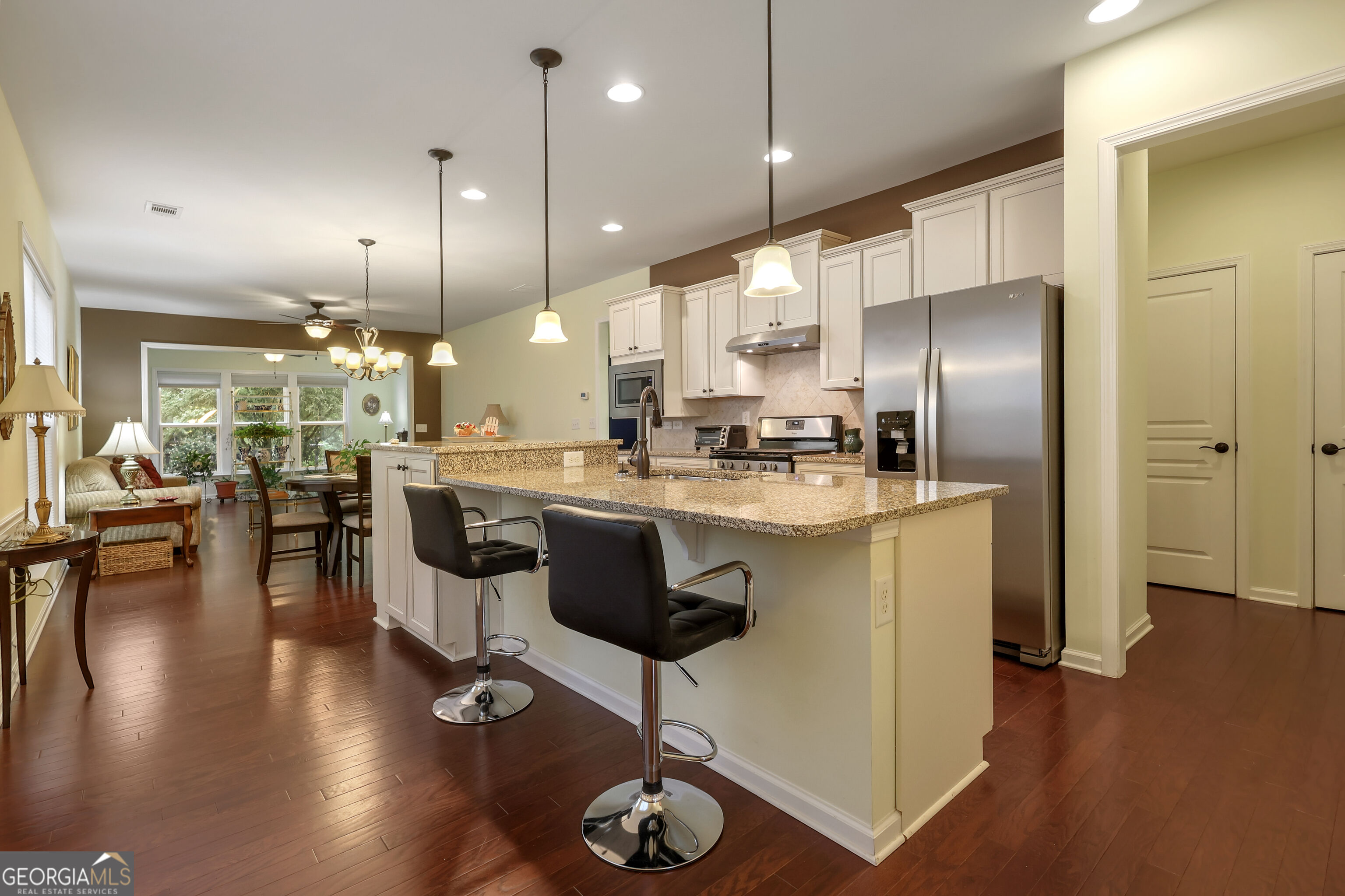 347 Sandy Springs Drive Property Photo 8