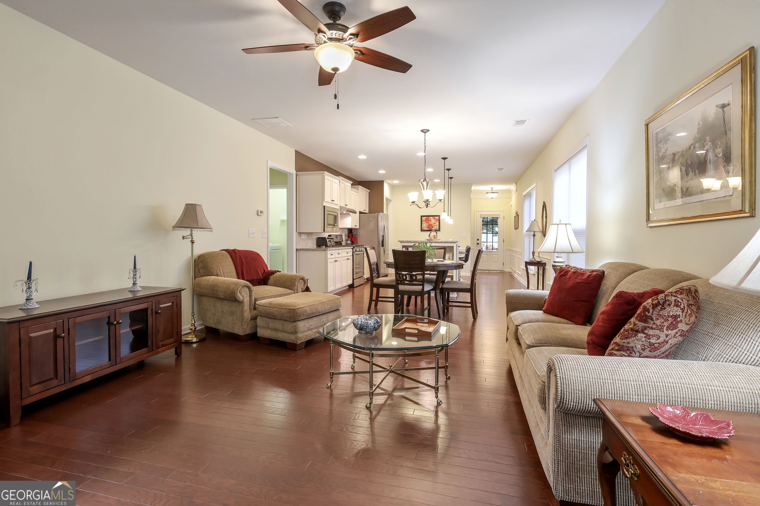 347 Sandy Springs Drive Property Photo 13