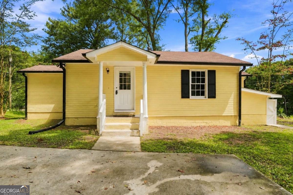 3350 Center Street Property Photo 1
